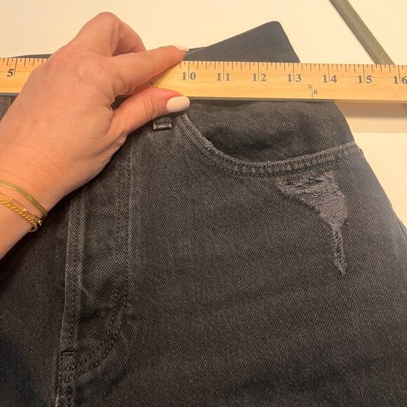 Boyish Toby Distressed High Rise Relaxed Tapered Jeans in Fatal Attraction NWOT - Picture 9 of 11